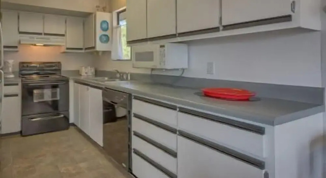 Коттедж Seas of Jade by Pristine Properties Vacation Rentals
