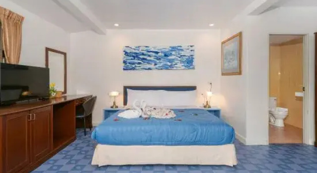 Номер Superior Oceanview Bungalows by EAT, Karon Beach