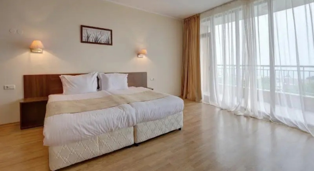 Номер Standard с балконом Hotel Continental