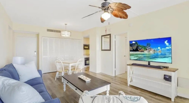 Admiralty House Unit 1104s Marco Island Vacation Rental 1 Bedroom Condo, Забронировать Апартаменты/квартира Марко-Айленд штат Флорида
