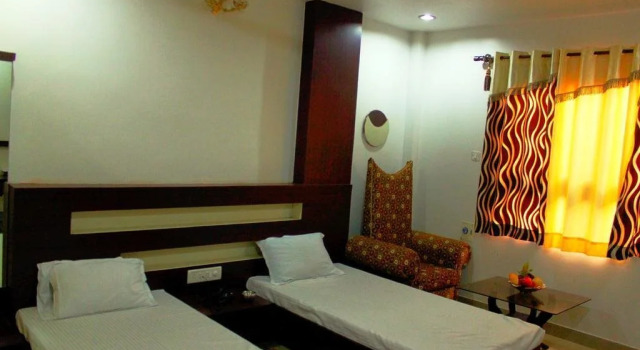 OYO 16216 Aanchal Residency