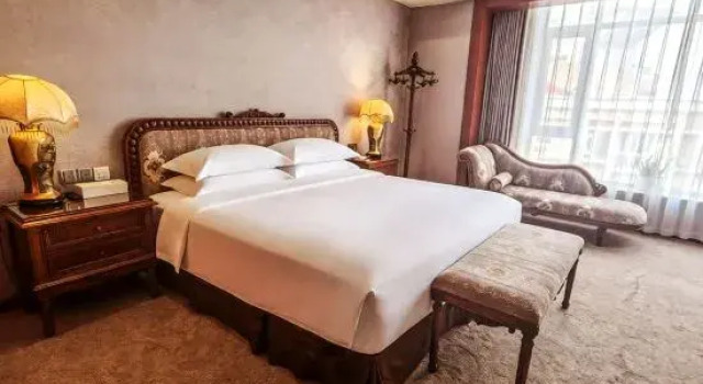 Люкс Executive Kinglead Hotel
