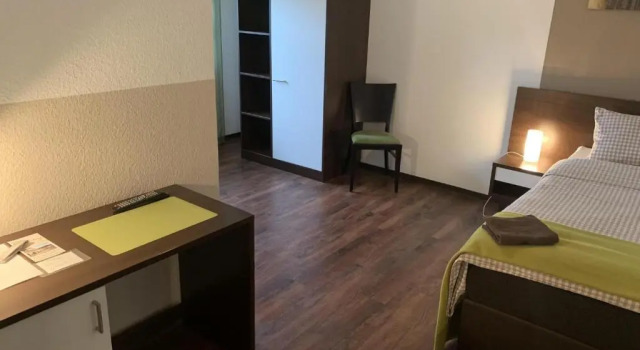 Номер Standard Pension Dalinghaus
