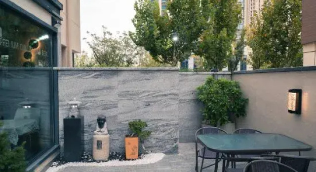 Floral Hotel·Free Travel Beach Hotel (Evergrande Golden Beach Branch), Забронировать Отель Циндао 