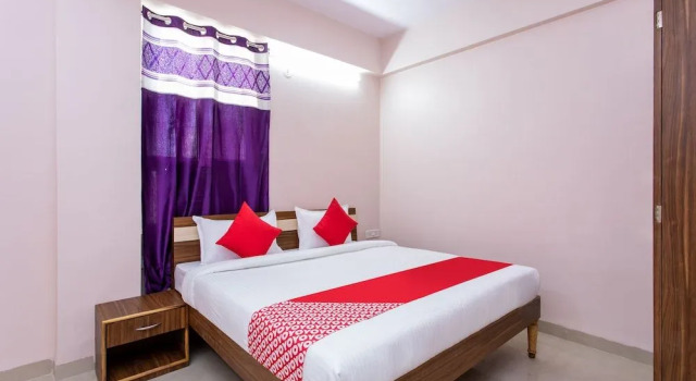 Oyo 24461 Hotel Suvidha
