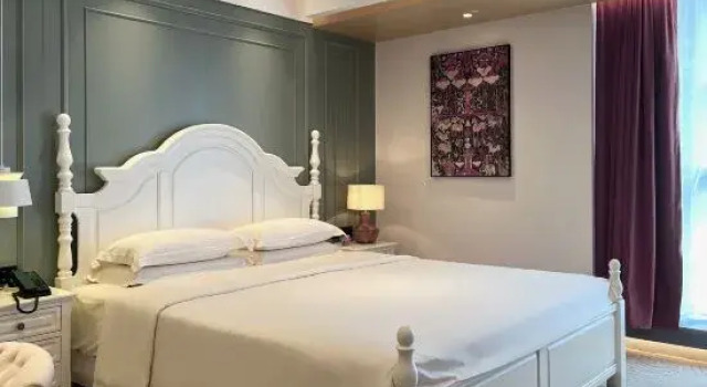 Люкс Presidential Weifang Tuyue S Manting Hotel (Weifang University Good Store)