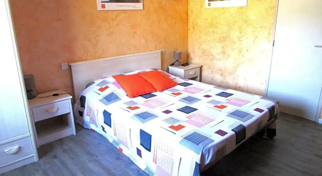 Chambre d'hôtes Tardy, Prenota Hotel Hotel a Alvernia con parcheggio, Parcheggio