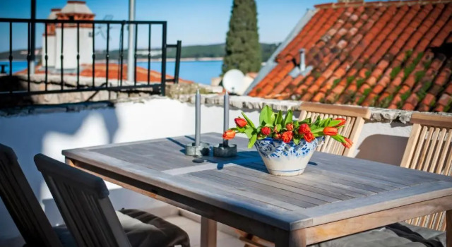 Коттедж Monte Sea View Residence with terrace