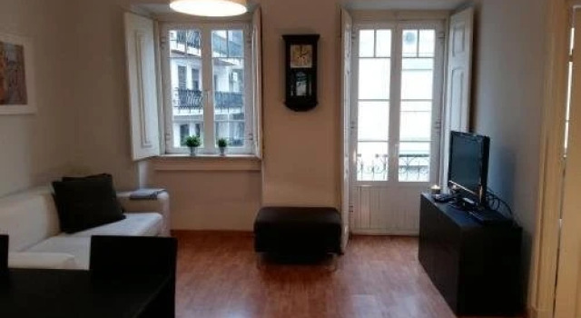 Lisbon City Centre Apartments, Забронировать Апартаменты/квартира Эштрела , рядом с Рату