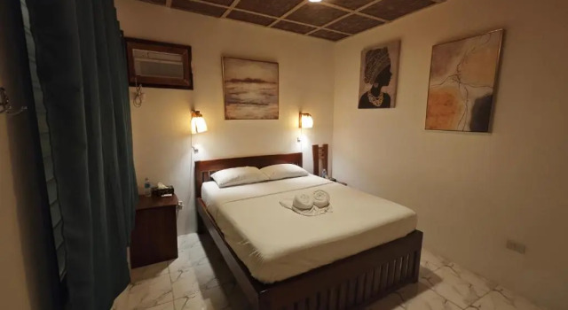 Room-Cola Inn, Rezervovat Penzión Levné hotely v Siquijor Island