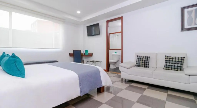 Четырёхместный номер Standard MV Hotel Kafir - Corferias, G12, Embajada EEUU