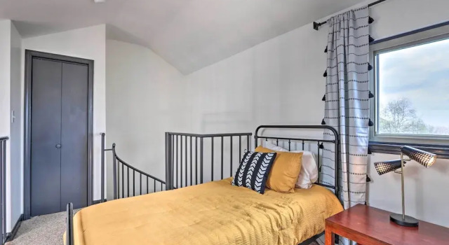 Апартаменты с 3 комнатами с балконом Pool Access & Balcony: Mtn-view Gatlinburg Condo