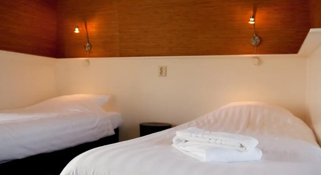 Hotelhuisjes Oosterleek, Забронировать Отель Отели Норда 3 звезды, 3*