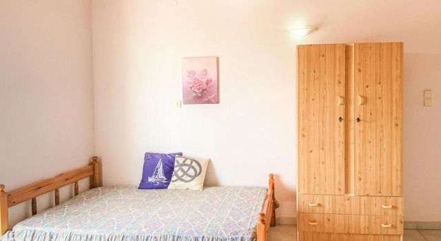 Stunning Apartment in Vasilika Evia With Wifi and 1 Bedrooms, Buchen Sie Ferienwohnung Rovies 