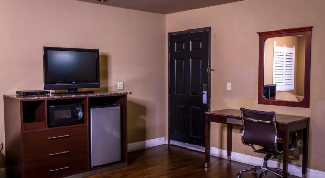 Люкс Crossroads Inn - Downtown Sacramento