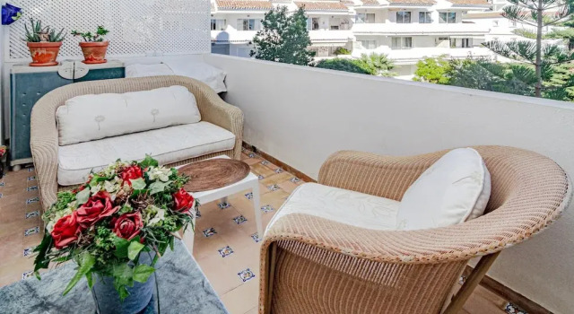 Апартаменты Rg325 - Great 2 Bed Apt, Close to Puerto Banus