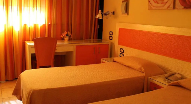 Одноместный номер Superior Hotel Cristal Eboli