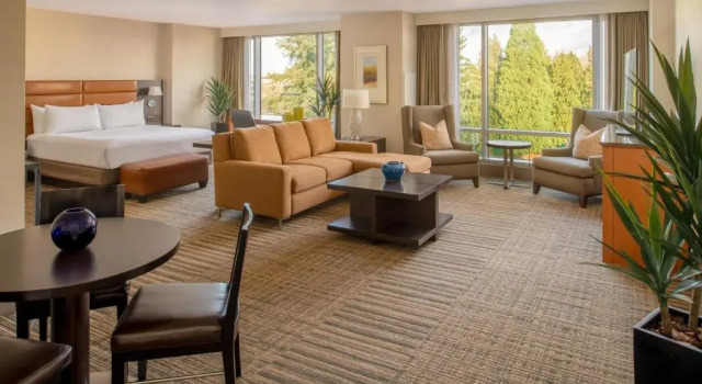 Полулюкс с видом на парк Hilton Vancouver Washington