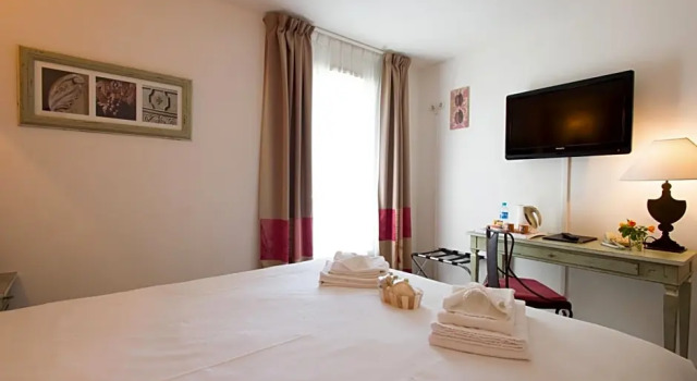 Номер Comfort Best Western Hôtel Aurélia