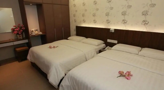 Четырёхместный номер Deluxe Tai Ichi Hotel Kuala Lumpur