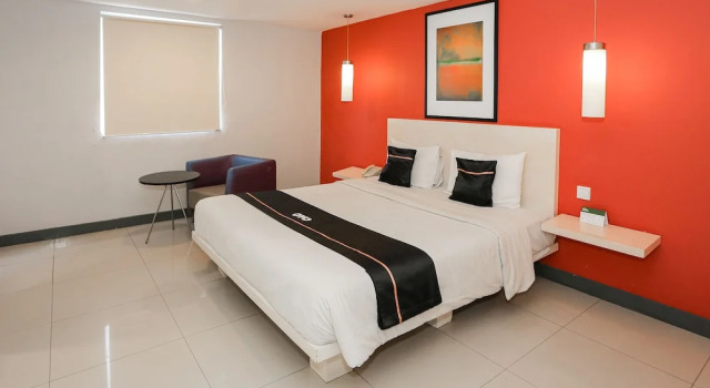 Люкс Deluxe Capital O 93347 Glodok Inn By NAM Near Glodok Plaza