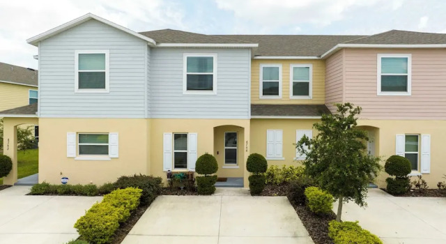 Stunning 3Bd Close to Disney at Fiesta Key 4764, Varaa Huoneisto Kissimmee Kissimmee