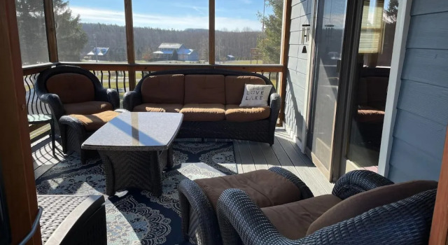 Коттедж 3 Bears Lodge by Taylor Made Deep Creek