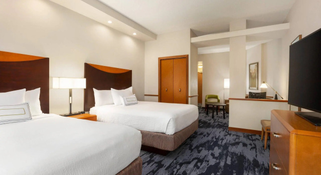 Четырёхместная студия Fairfield Inn & Suites Jacksonville West/Chaffee Point
