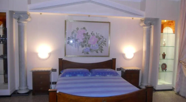 Le Schiavelle, Book Hotel Hoteller i Surbo med parkering, Parkering