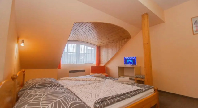 Penzion Moyzes, Buchen Sie Hotel Banska Bystrica Banskobystrický kraj