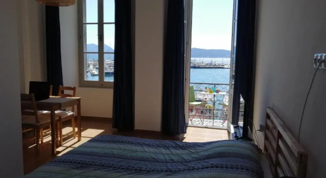 Aegina Port Apt 3, Rezerwuj Apartament Aegina Town 