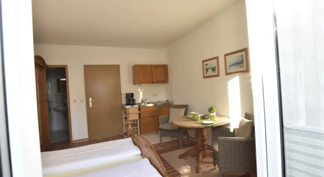 Cozy Apartment in Niehagen Germany With Terrace, Забронировать Апартаменты/квартира Апартаменты Остзеебад-Ахреншоп, Апартаменты/квартира