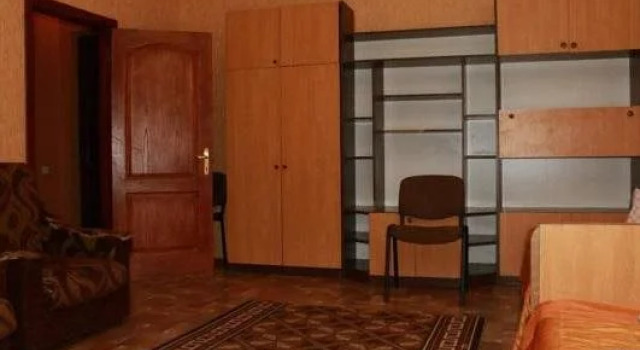 Hotel O'Kiev on Prosvity, Buchen Sie Hotel Solomjanskyj Kiew