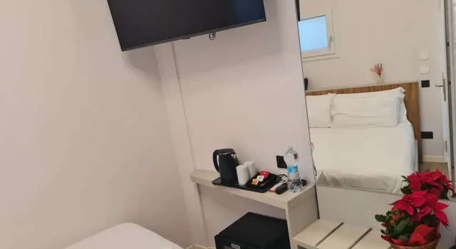 Hotel Miratorre superior, Забронировать Отель Отели Пизы с завтраком, рядом с Кладбище Кампосанто, Завтраки