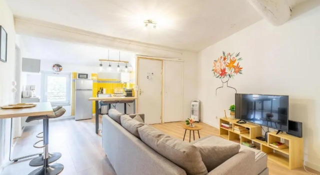 La belle vie - Beautiful 2 bedroom appartment close to parking