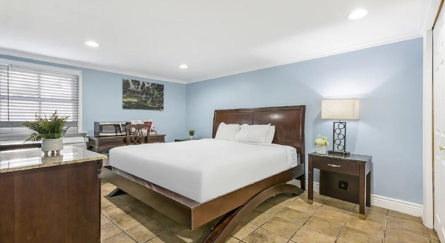 Двухместный номер Comfort Canal Express Rooms