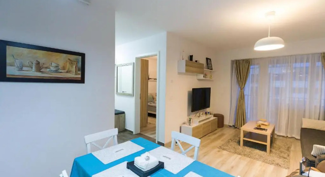 Relaxing Coresi Studio