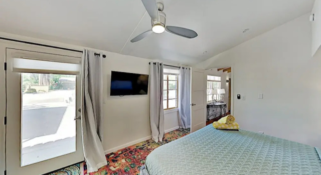1029 E El Alameda Home 3 Bedrooms 3 Bathrooms Home