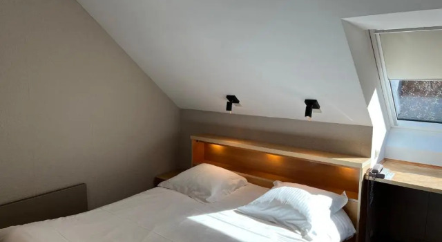Двухместный номер Standard Hostellerie La Claire Fontaine, Logis hôtels & Spa included