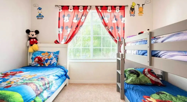 Family Home w/ Heated Pool: 9 Mi to Disney!