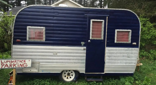 Номер Standard Nauti Otter Inn and Yurt Village