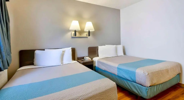 Четырёхместный номер Deluxe Motel 6 Tucumcari, NM
