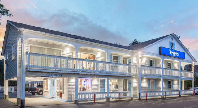Travelodge by Wyndham Cape Cod Area, Book Hotel West Dennis Cape Cod