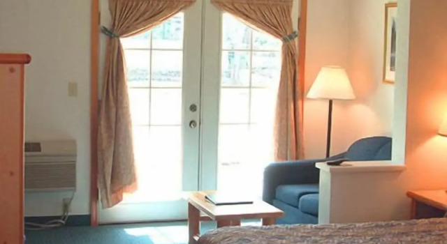Двухместный номер Standard Edgewater Inn Shady Cove