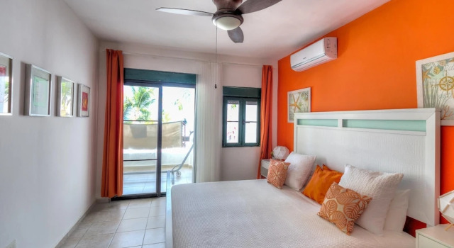 Scenic Oceanfront Apartment With a Walking Distance to the Beach, Prenota Appartamento Bávaro Punta Cana