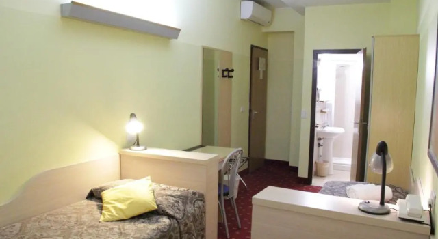 Трёхместный номер Hotel Lugano