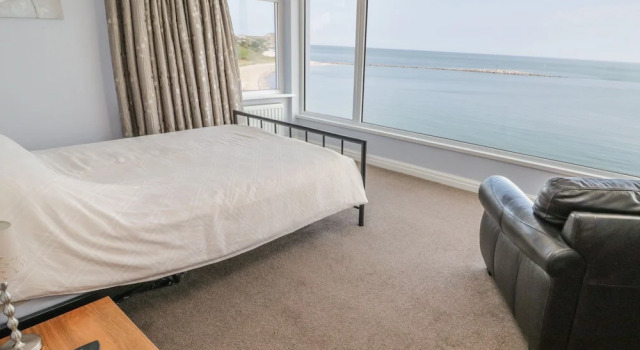 Treasure Cottage, จอง บ้านพักตากอากาศ Penrhyn Bay Glamorgan