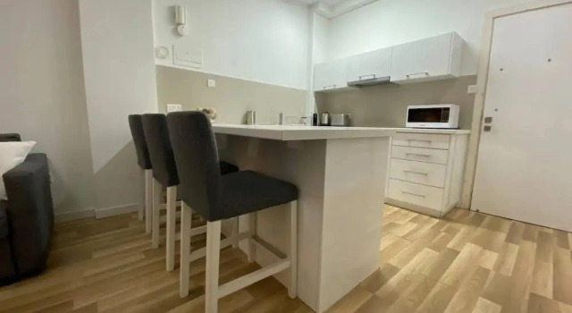 Коттедж Seabreeze City Center Flat No 4