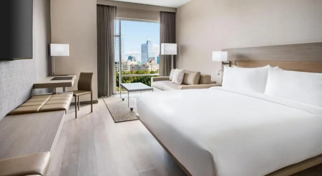 Номер Standard AC Hotel By Marriott Raleigh Downtown