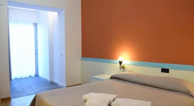 Трёхместный номер Standard Hotel Orri